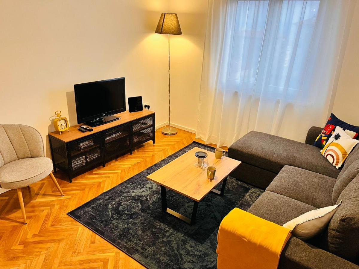 Inana Apartment